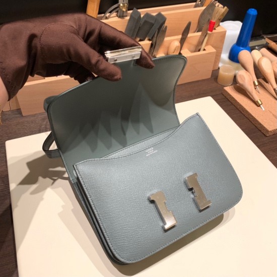 Hermes Constance 19cm Epsom 63/Vert Amande Gold Hardware 18cm Full Handmade Hermes Constance 19cm Epsom 63/Vert Amande Gold Hardware 18cm Full Handmade