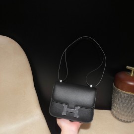 89/Black (Noir)  Gold Hardware Constance Mini Constance 19cm Epsom 