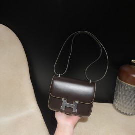 47/Chocolat  & 9D/ Jaune Ambre    Gold Hardware Constance Mini Constance 19cm box 