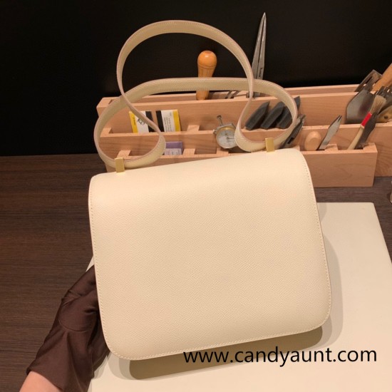 Hermes Constance 24cm10 /Craie Gold Hardware Hermes Constance 24cm10 /Craie Gold Hardware