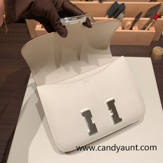 Hermes Constance 24cm epsom10 /Craie Silver Hardware Hermes Constance 24cm epsom10 /Craie Silver Hardware
