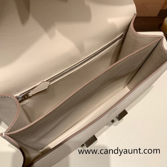 Hermes Constance 24cm epsom10 /Craie Silver Hardware Hermes Constance 24cm epsom10 /Craie Silver Hardware