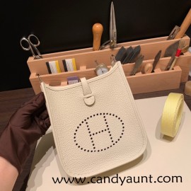 HERMES TPM Mini Evelyn Clemence 18 /Étoupe Grey SilverHardware