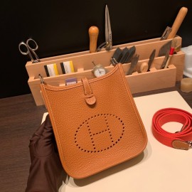 HERMES TPM Mini Evelyn Clemence 18 /Étoupe Grey GoldHardware