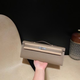 Epsom 18/Étoupe Grey (Étoupe)     Full Handmade  HERMES  Kelly Cut 