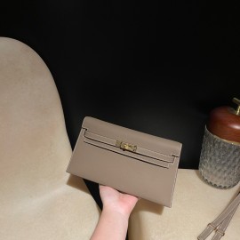 18/Étoupe Grey (Étoupe)   Madame  HERMES Kelly Elan 
