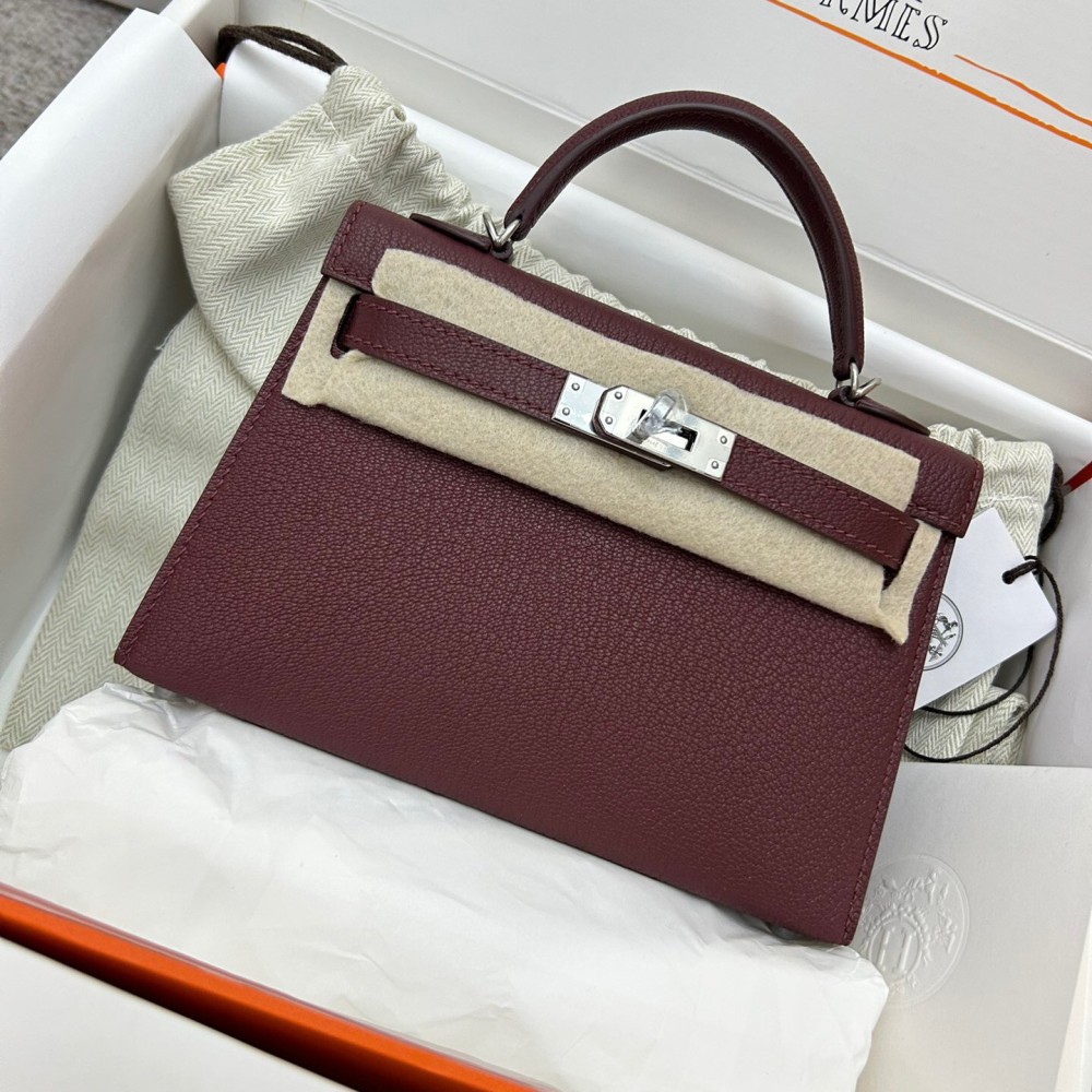 Silver Hardware   55/ Rouge H     Chevre  Full Handmade   Kelly mini   