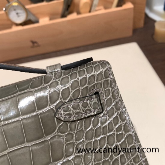 Hermes Kelly pochette Alligateor 81 /Gris Tourterelle Silver Hardware Pochette--001 Hermes Kelly pochette Alligateor 81 /Gris Tourterelle Silver Hardware Pochette--001