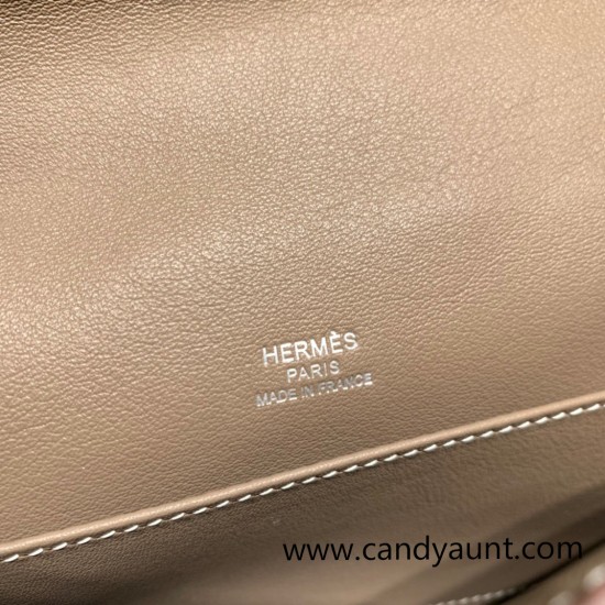 Hermes Kelly pochette swift 18 /Étoupe Grey (Étoupe) Silver Hardware Pochette--036 Hermes Kelly pochette swift 18 /Étoupe Grey (Étoupe) Silver Hardware Pochette--036