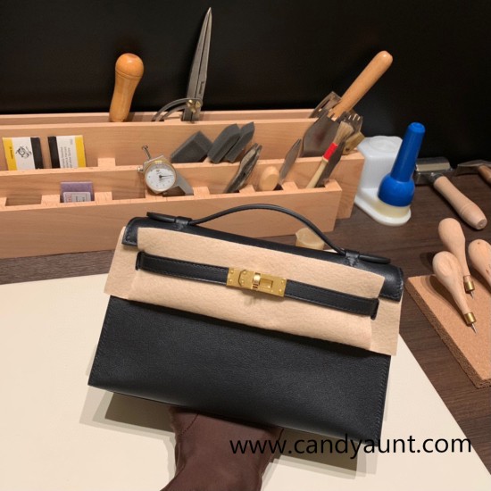 Hermes Kelly pochette swift 89/ Black (Noir) Gold Hardware Pochette--042 Hermes Kelly pochette swift 89/ Black (Noir) Gold Hardware Pochette--042