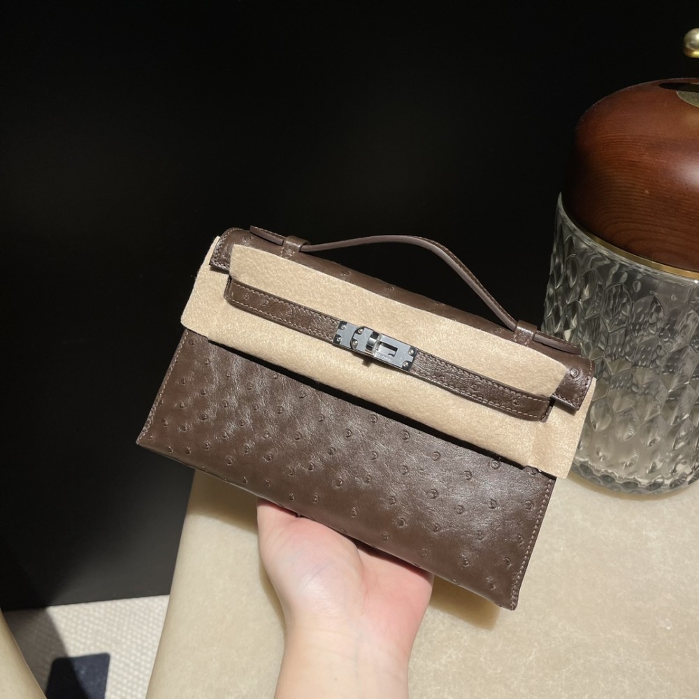 ostrich kelly pochette  47/Chocolat  