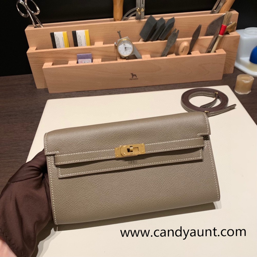  epsom  18/Étoupe Grey (Étoupe)   Gold Hardware  Full Handmade Kelly Wallet Long To Go  epsom 