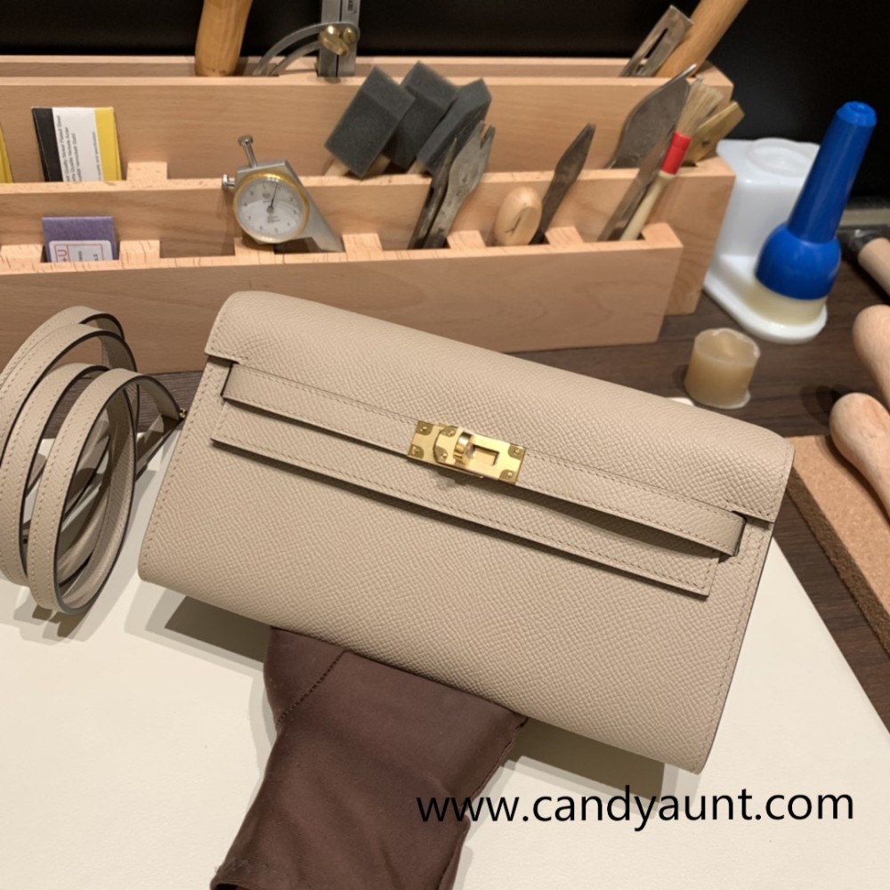  81/Gris Tourterelle  Gold Hardware    Full Handmade Kelly Wallet Long To Go   epsom  