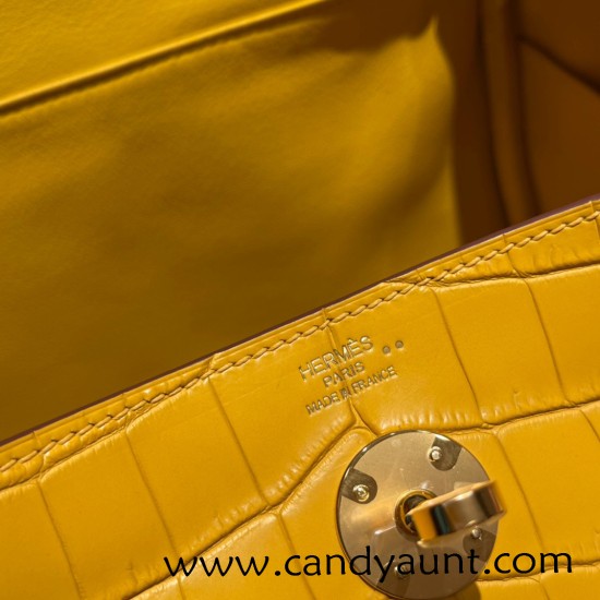 Hermes Lindy 26cm Crocodile Gold Hardware lindy26-001 Hermes Lindy 26cm Crocodile Gold Hardware lindy26-001