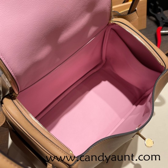 Hermes Lindy 26cm evercolor 0M/Chai Gold Hardware lindy26-004 Hermes Lindy 26cm evercolor 0M/Chai Gold Hardware lindy26-004