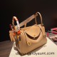 Hermes Lindy 26cm evercolor 0M/Chai Gold Hardware lindy26-004 Hermes Lindy 26cm evercolor 0M/Chai Gold Hardware lindy26-004