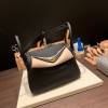 Hermes Lindy 26cm swift 89 /Black  Gold Hardware lindy26-008