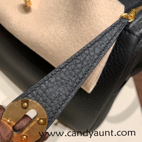 Hermes Lindy 26cm swift 89 /Black Gold Hardware lindy26-008 Hermes Lindy 26cm swift 89 /Black Gold Hardware lindy26-008