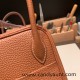 Hermes Lindy 26cm Clemence 37 /Gold Gold Hardware lindy26-009 Hermes Lindy 26cm Clemence 37 /Gold Gold Hardware lindy26-009
