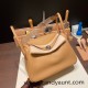 Hermes Lindy 26cm Clemence 4B /Biscuit Silver Hardware lindy26-013 Hermes Lindy 26cm Clemence 4B /Biscuit Silver Hardware lindy26-013