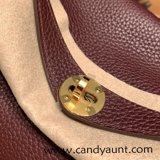 Hermes Lindy 26cm Clemence 0G /Rouge Sellier Gold Hardware lindy26-016 Hermes Lindy 26cm Clemence 0G /Rouge Sellier Gold Hardware lindy26-016