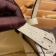 Hermes Lindy 26cm Clemence I2 /Nata Silver Hardware lindy26-020 Hermes Lindy 26cm Clemence I2 /Nata Silver Hardware lindy26-020
