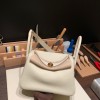 Hermes Lindy 26cm Clemence 10 / Craie Gold Hardwar lindy26-027
