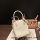 Hermes Lindy 26cm Clemence 10 / Craie Gold Hardwar lindy26-027 Hermes Lindy 26cm Clemence 10 / Craie Gold Hardwar lindy26-027