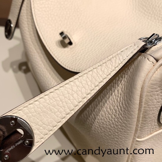 Hermes Lindy 26cm Clemence Gold Hardware lindy26-030 Hermes Lindy 26cm Clemence Gold Hardware lindy26-030