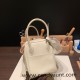 Hermes Lindy 26cm Clemence 10 /Craie Silver Hardware lindy26-037 Hermes Lindy 26cm Clemence 10 /Craie Silver Hardware lindy26-037