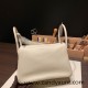 Hermes Lindy 26cm Clemence 10 /Craie Silver Hardware lindy26-037 Hermes Lindy 26cm Clemence 10 /Craie Silver Hardware lindy26-037
