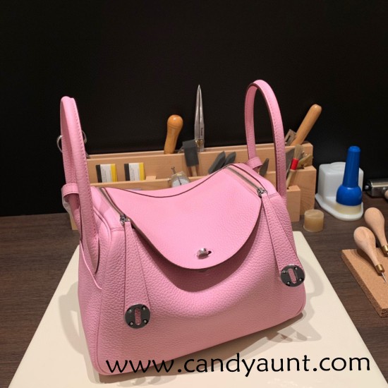 Hermes Lindy 26cm Clemence X9 /Mauve Sylvestre Silver Hardware lindy26-040 Hermes Lindy 26cm Clemence X9 /Mauve Sylvestre Silver Hardware lindy26-040