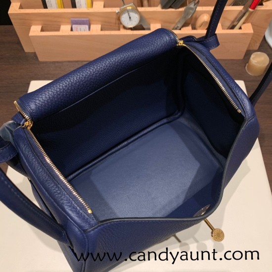 Hermes Lindy 26cm Clemence 73/ Blue Saphir Gold Hardware lindy26-042 Hermes Lindy 26cm Clemence 73/ Blue Saphir Gold Hardware lindy26-042