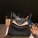 Hermes stock 30cm Lindy Clemence 89/ Black Gold Hardware Hermes stock 30cm Lindy Clemence 89/ Black Gold Hardware