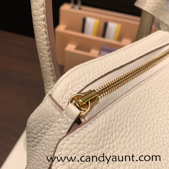 Hermes stock 30cm Lindy Clemence I2 / Nata Gold Hardware Hermes stock 30cm Lindy Clemence I2 / Nata Gold Hardware