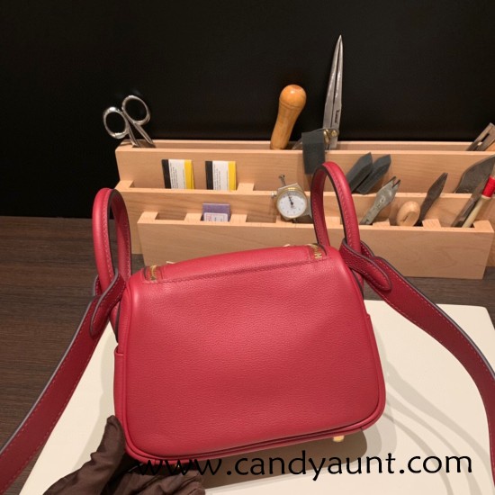 Hermes Mini Lindy Evercolor K1 / Rouge Grenat Gold Hardware 003 Hermes Mini Lindy Evercolor K1 / Rouge Grenat Gold Hardware 003