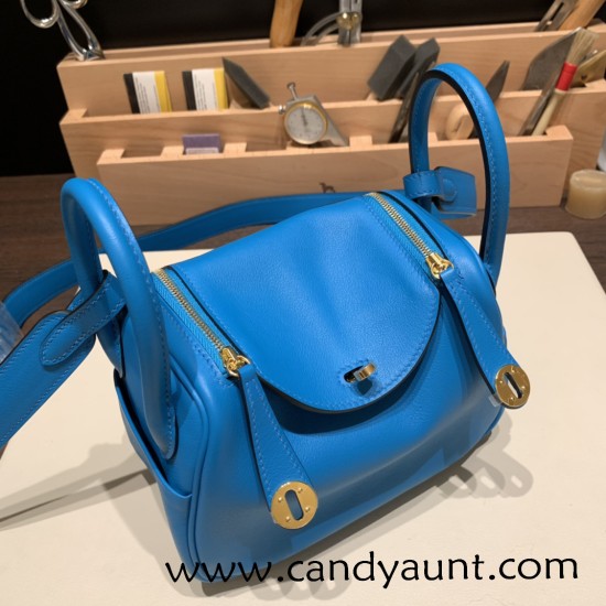 Hermes Mini Lindy swift 0F /Blue Frida Gold Hardware 014 Hermes Mini Lindy swift 0F /Blue Frida Gold Hardware 014