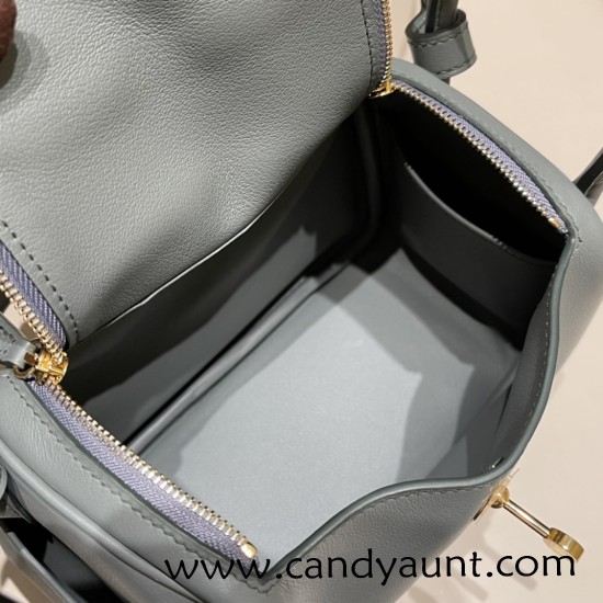 Hermes Mini Lindy 63/Vert Amande Gold Hardware 018 Hermes Mini Lindy 63/Vert Amande Gold Hardware 018
