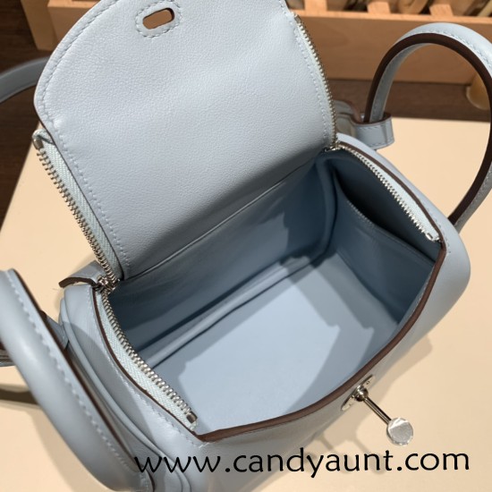 Hermes Mini Lindy swift 7R /Azur Silver Hardware 022 Hermes Mini Lindy swift 7R /Azur Silver Hardware 022