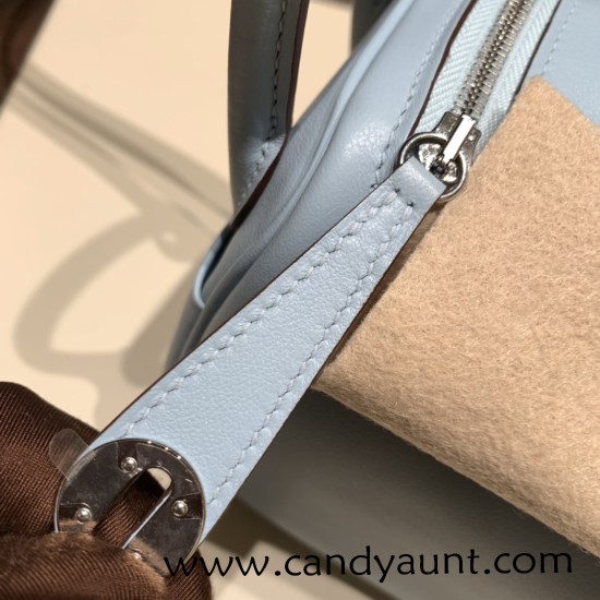 Hermes Mini Lindy swift 7R /Azur Silver Hardware 022 Hermes Mini Lindy swift 7R /Azur Silver Hardware 022