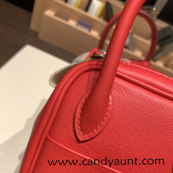 Hermes Mini Lindy S3/Rouge Cœur Silver Hardware 024 Hermes Mini Lindy S3/Rouge Cœur Silver Hardware 024