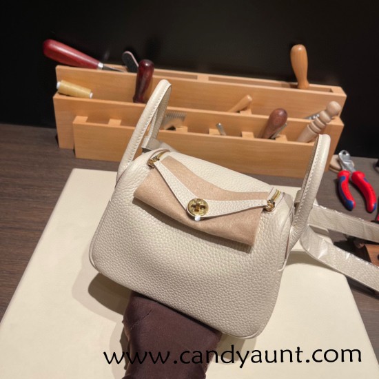 Hermes Mini Lindy CLEMENCE 10 /Craie Gold Hardware 028 Hermes Mini Lindy CLEMENCE 10 /Craie Gold Hardware 028