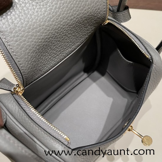Hermes Mini Lindy Clemence 0L/ Gris Meyer Gold Hardware 059 Hermes Mini Lindy Clemence 0L/ Gris Meyer Gold Hardware 059