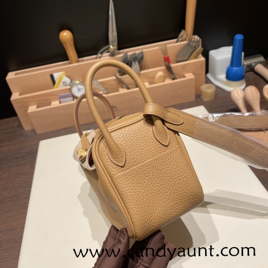 Hermes Mini Lindy Clemence 0L/ Gris Meyer Silver Hardware 061 Hermes Mini Lindy Clemence 0L/ Gris Meyer Silver Hardware 061