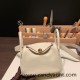 Hermes Mini Lindy Clemence10 / Craie Gold Hardware 068 Hermes Mini Lindy Clemence10 / Craie Gold Hardware 068