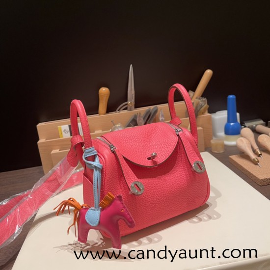 Hermes Mini Lindy Clemence 8W /Rose Azalee Silver Hardware 073 Hermes Mini Lindy Clemence 8W /Rose Azalee Silver Hardware 073