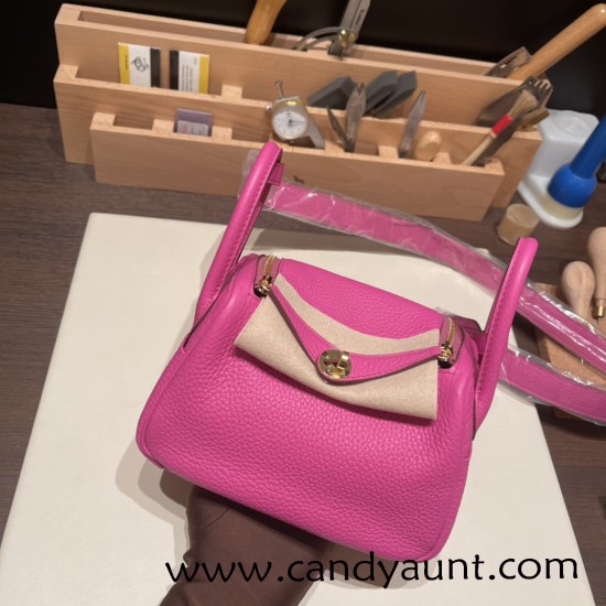 Hermes Mini Lindy Clemence 9I /Magnolia Gold Hardware 074 Hermes Mini Lindy Clemence 9I /Magnolia Gold Hardware 074