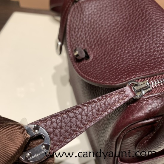 Hermes Mini Lindy Clemence 0G /Rouge Sellier Silver Hardware 087 Hermes Mini Lindy Clemence 0G /Rouge Sellier Silver Hardware 087