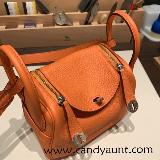 Hermes Mini Lindy Clemence 93 /Orange Silver Hardware 091 Hermes Mini Lindy Clemence 93 /Orange Silver Hardware 091