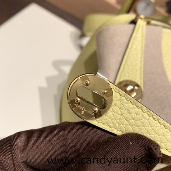 Hermes Mini Lindy Clemence 1Z /Jaune Poussin Gold Hardware 100 Hermes Mini Lindy Clemence 1Z /Jaune Poussin Gold Hardware 100